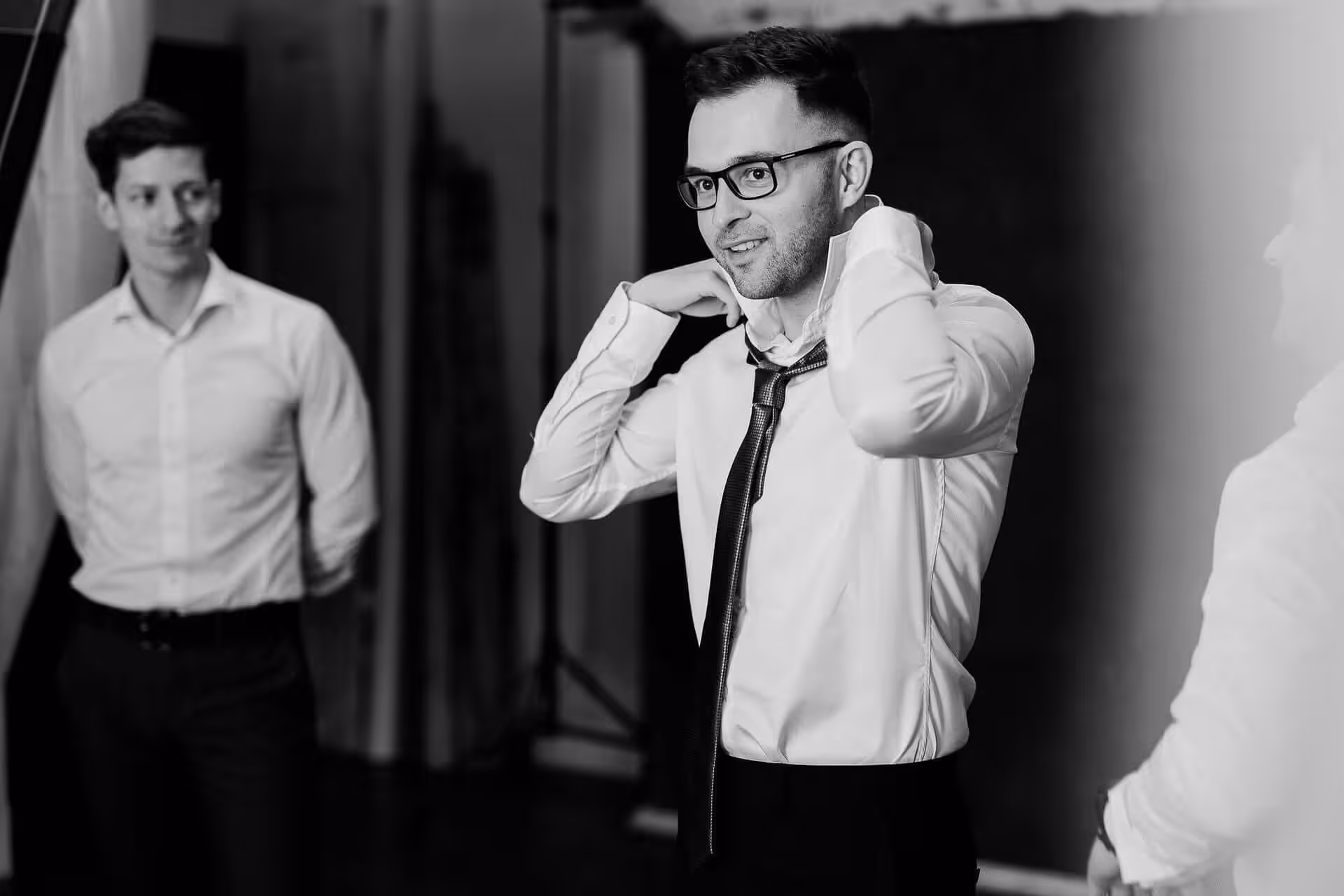 Pregatiri mire nunta groom wedding prep