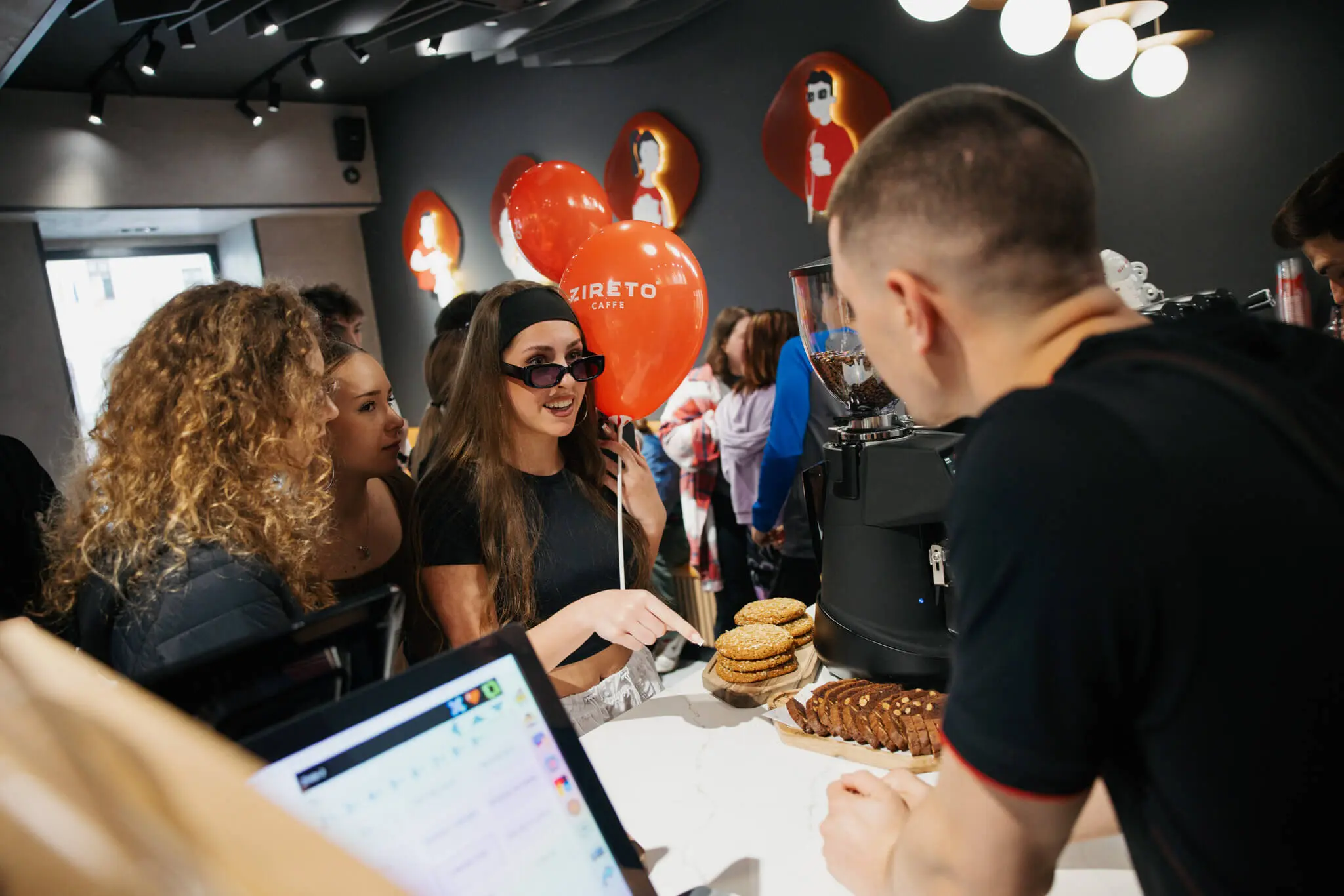 Zireto Caffe - Deschidere Flagship Store Bistrița 16 zireto caffe deschidere flagship store bistrita 20