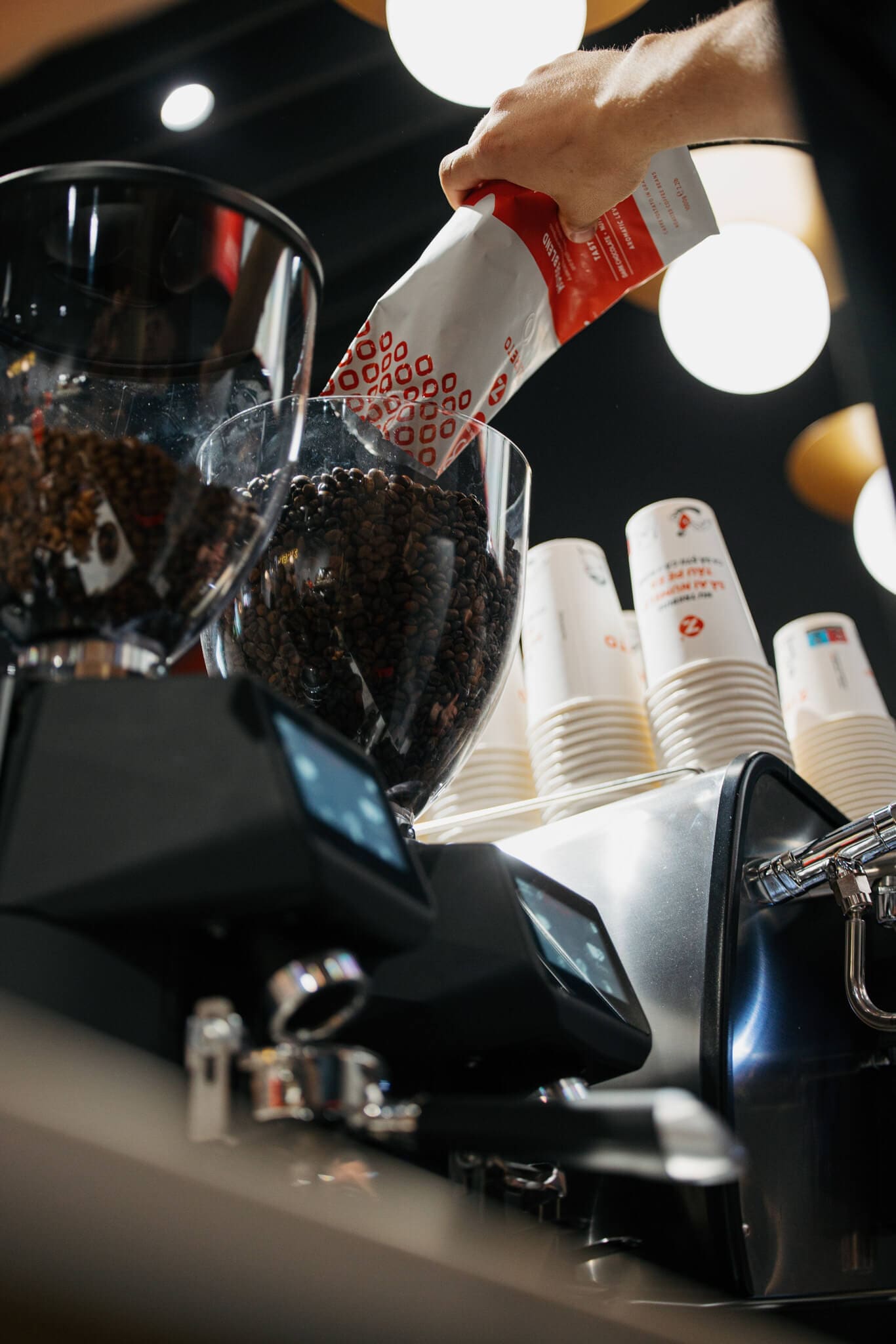 Zireto Caffe - Deschidere Flagship Store Bistrița 26 zireto caffe deschidere flagship store bistrita 24