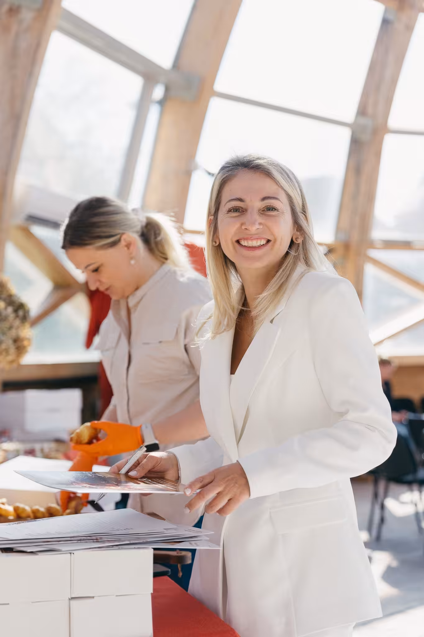 Mary Queen florărie by Andrea – decoruri florale personalizate nuntă Târgu Mureș
