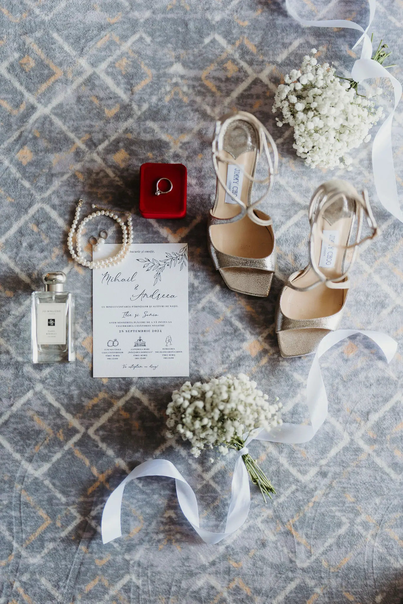 detalii pregatire mireasa nunta parfum tocuri bride details 7