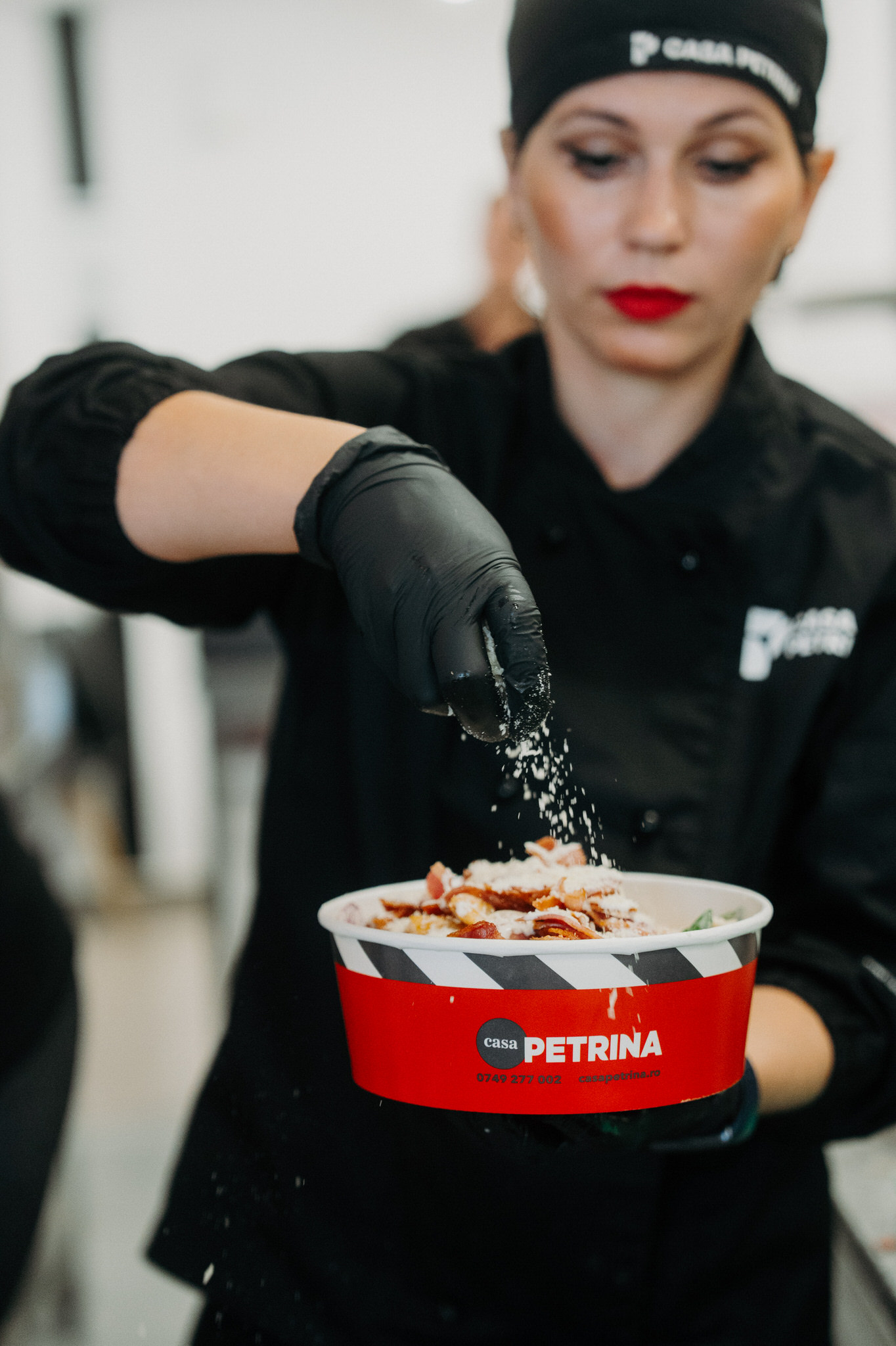 fotografii horeca portrete angajati restaurant casa petrina8