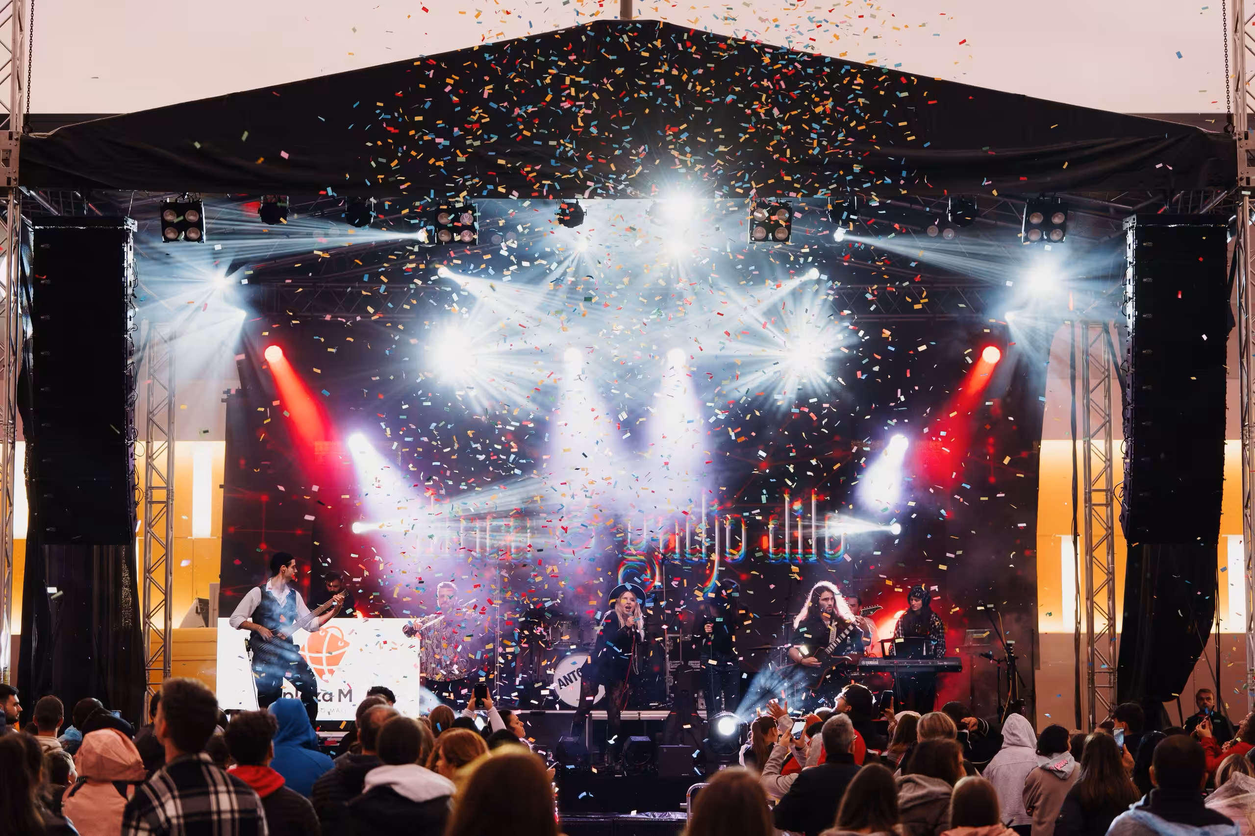 Fotograf coporate deschidere mall plaza m targu mures servicii foto