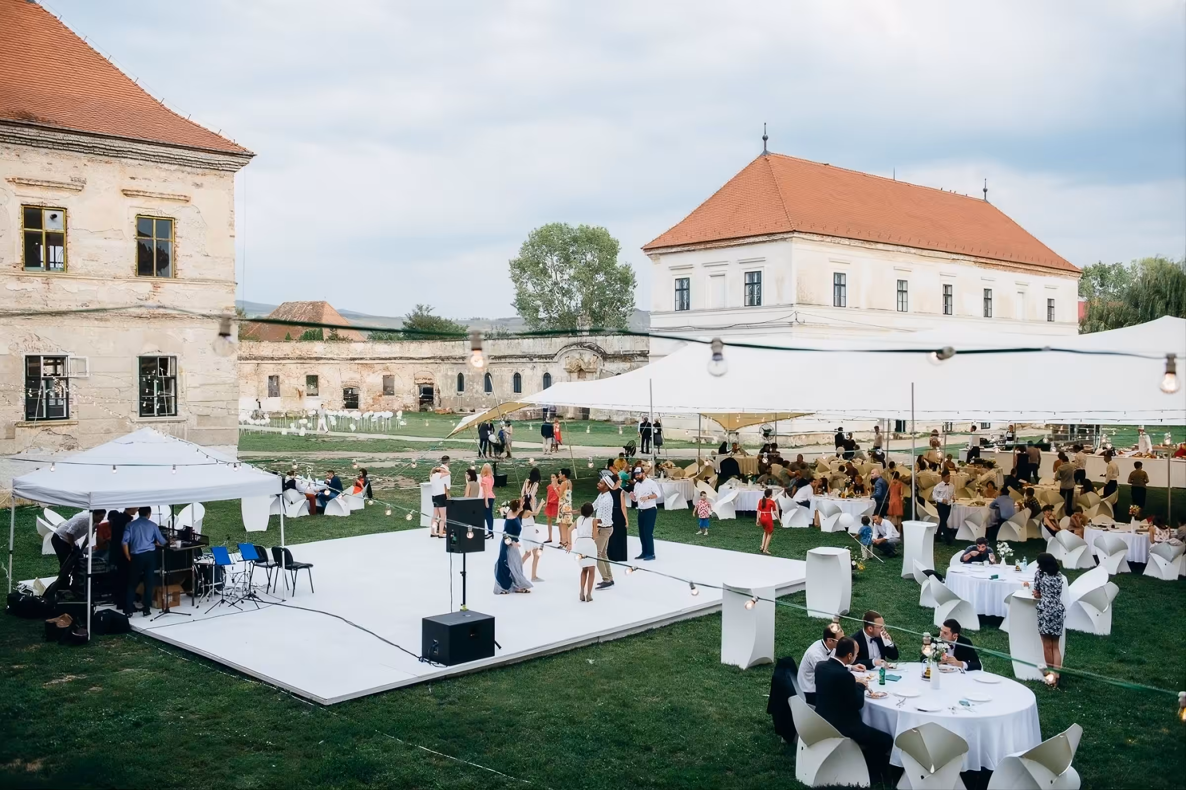 Castelul banffy bontida locatie nunta cluj napoca